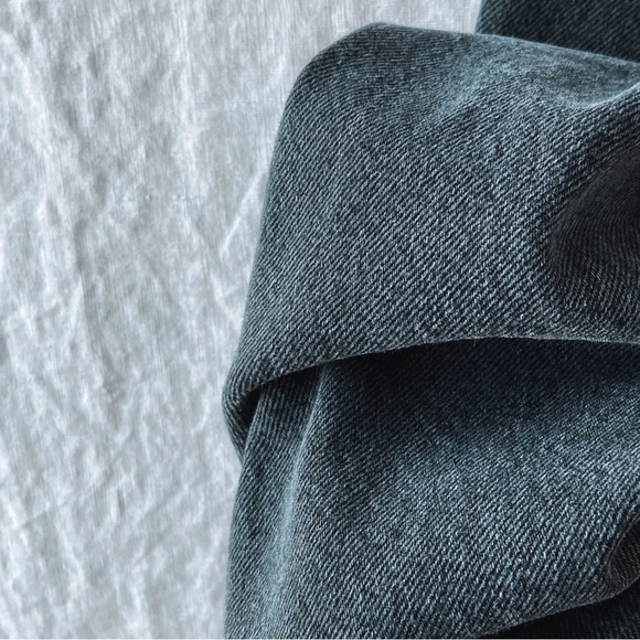 ‼️SOLD‼️ Vintage Rustler 90s worn in faded black boyfriend jeans - Picture 6 of 8